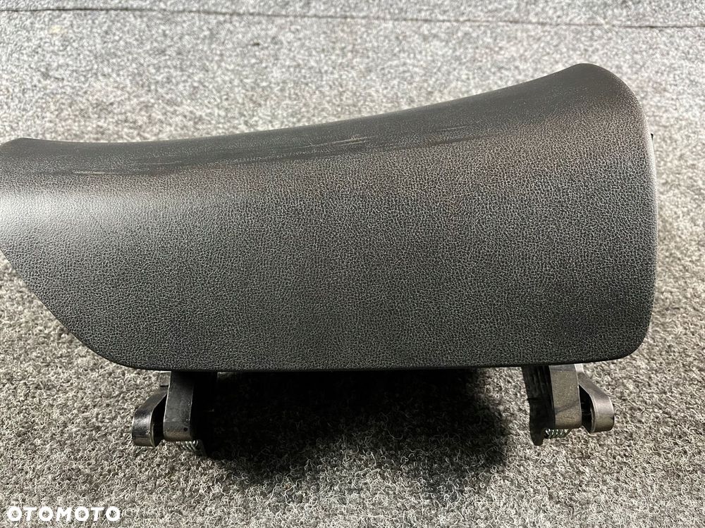 nissan note e12 schowek pasażera europa 68560 3VV0A - 2