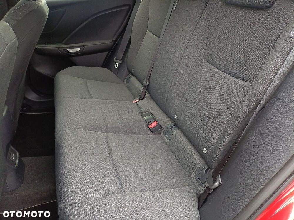 Lexus LBX 1.5 Hybrid - 14