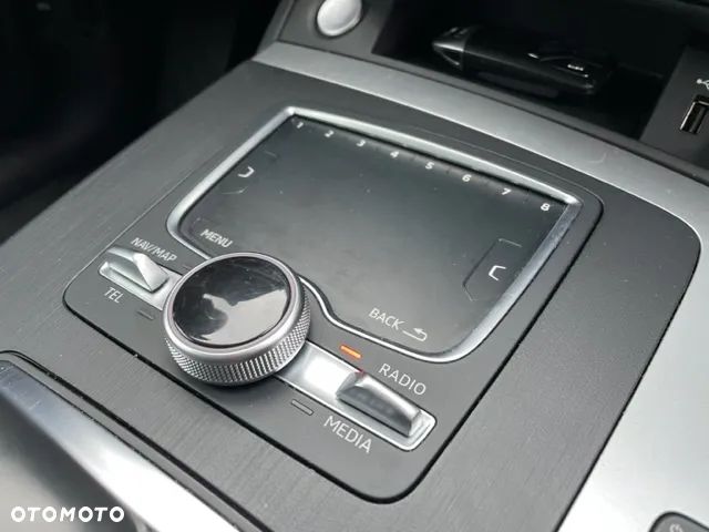 Audi Q5 2.0 TDI Quattro Sport S tronic - 33