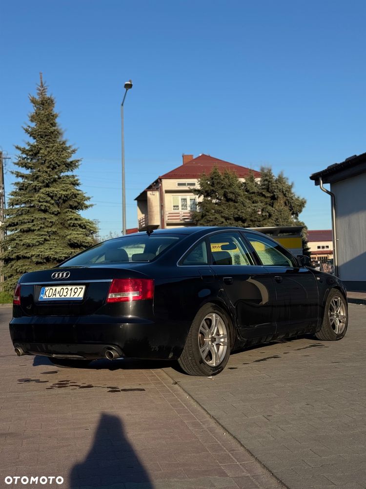 Audi A6 Limousine 2.4 - 19