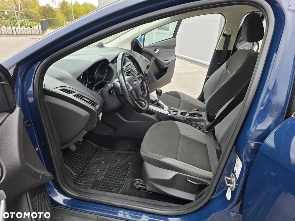 Ford Focus - 18