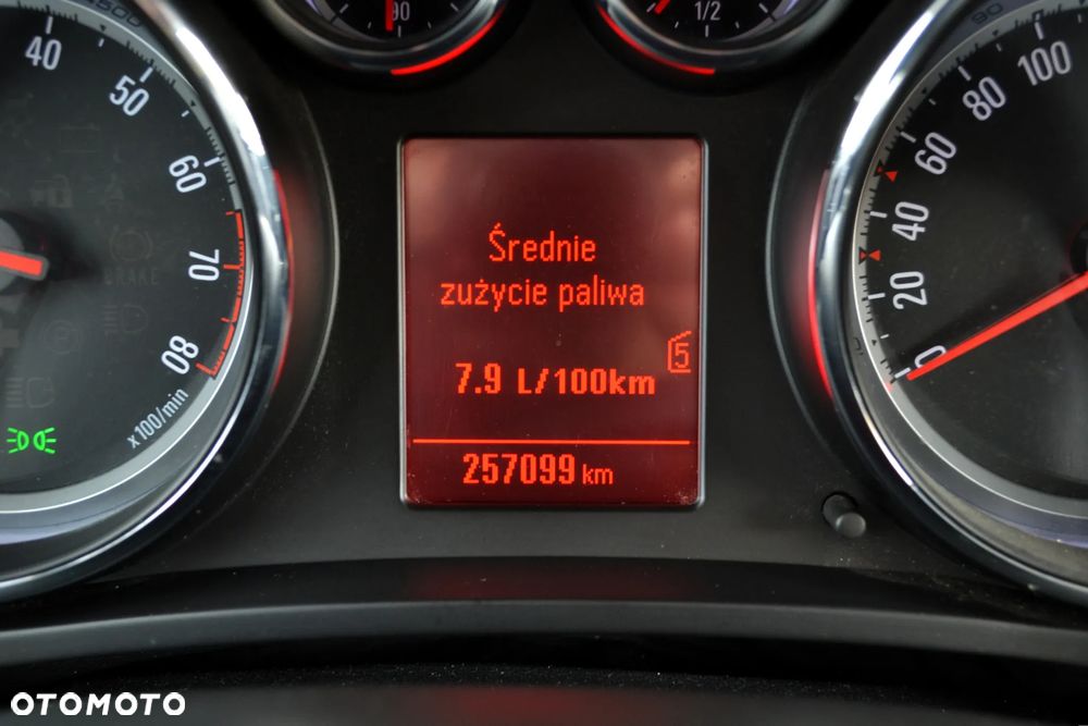 Opel Zafira 1.4 T Cosmo EcoFLEX S&S - 39