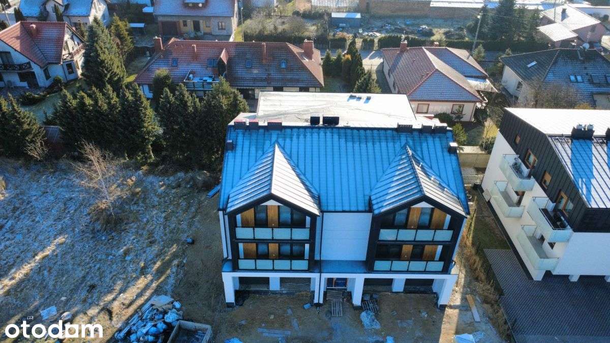 Z dużym balkonem,niski czynsz-wylot na