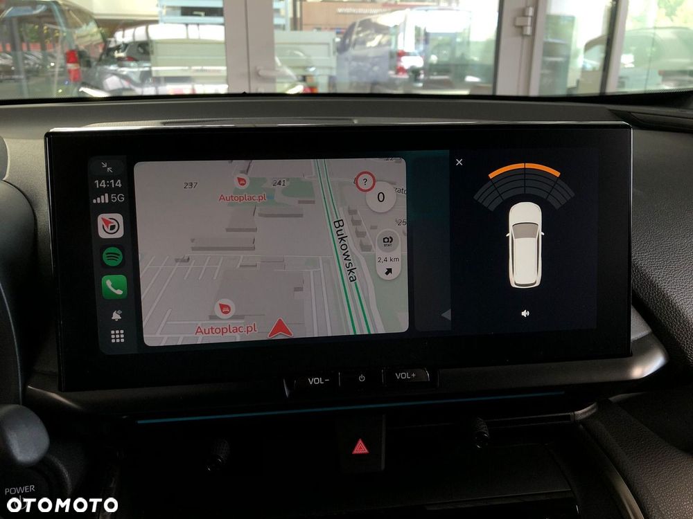 Toyota C-HR - 15