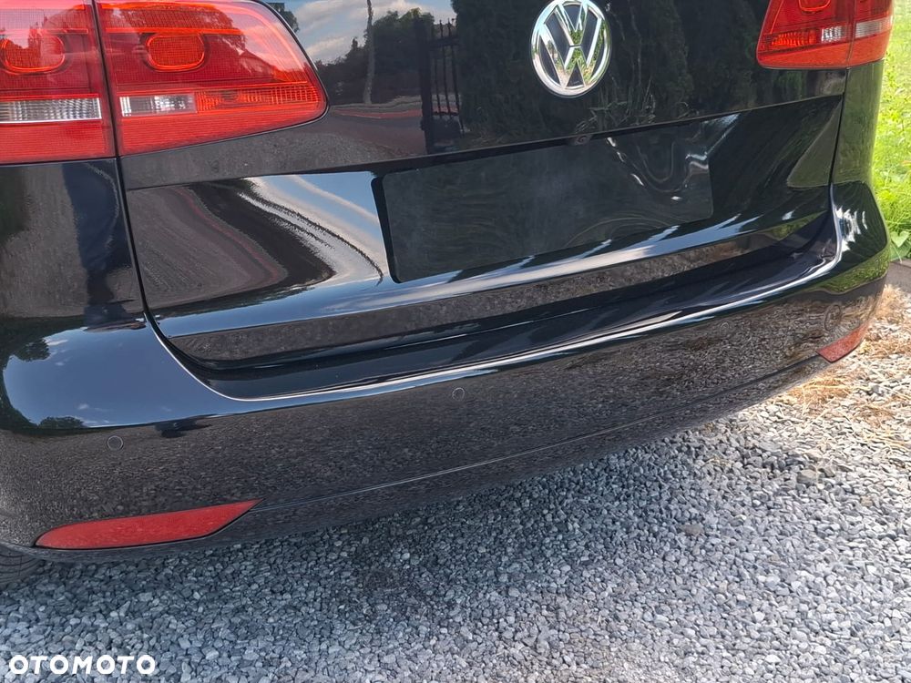Volkswagen Touran 2.0 TDI DPF Highline DSG - 12