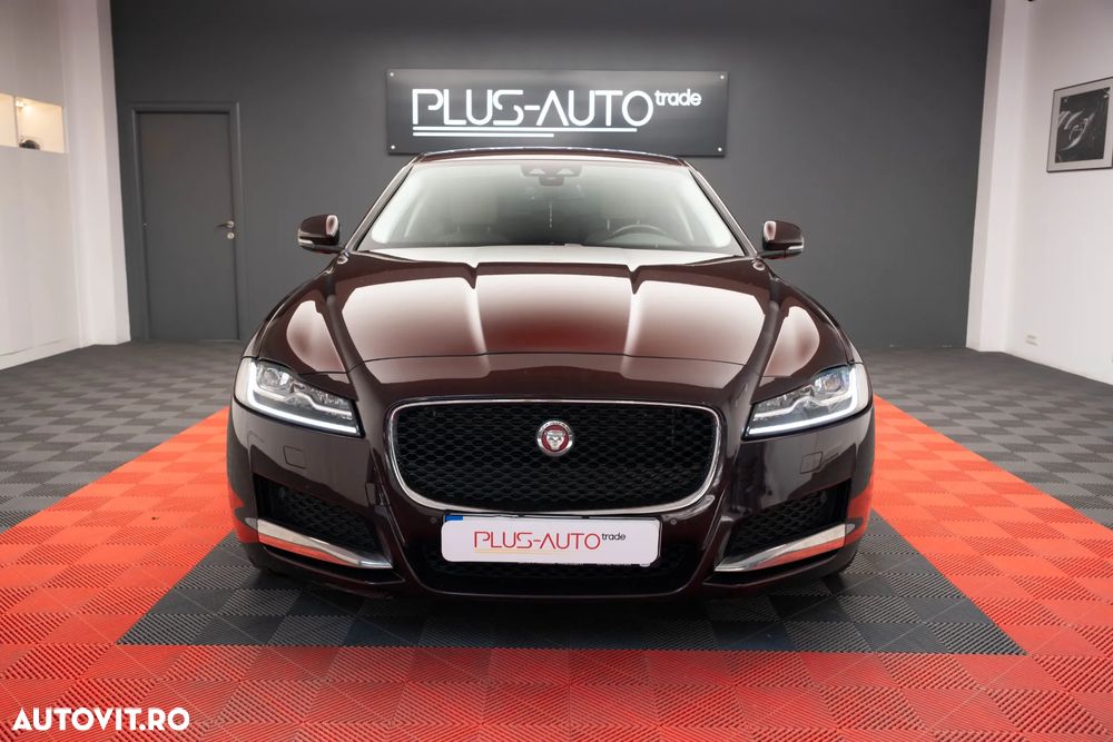 Jaguar XF 20d AWD Prestige - 5