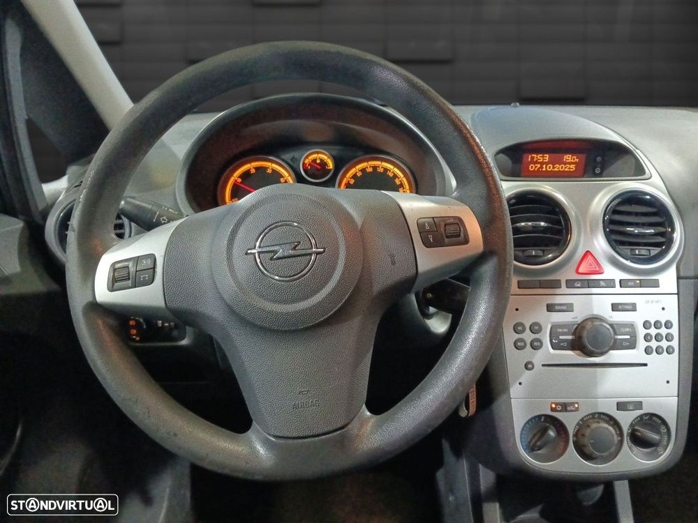 Opel Corsa 1.3 CDTi Enjoy EcoFLEX - 9