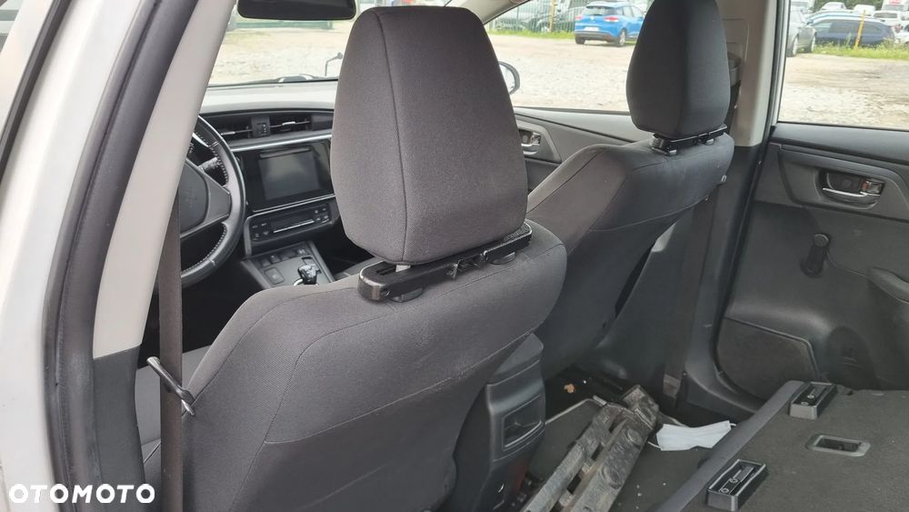 Toyota Auris - 17