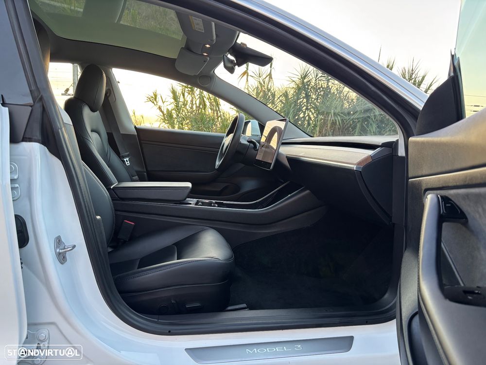 Tesla Model 3 Standard Range Plus RWD - 13