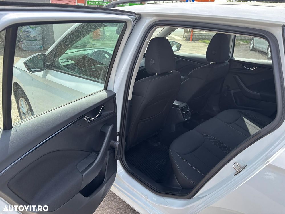 Skoda Kamiq 1.0 TSI Style - 10
