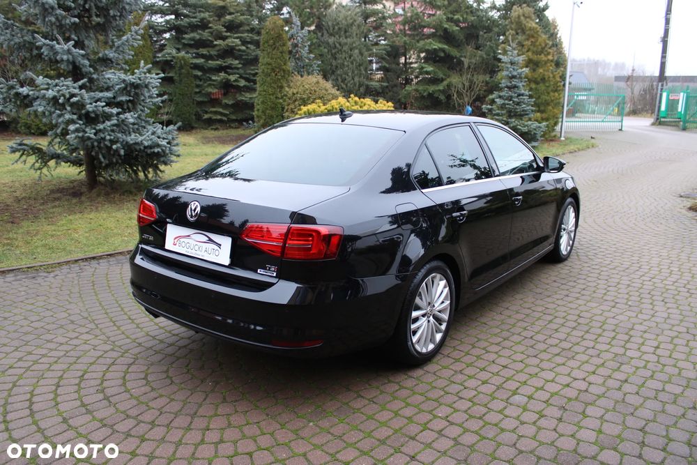 Volkswagen Jetta 1.4 TSI BMT Highline - 8
