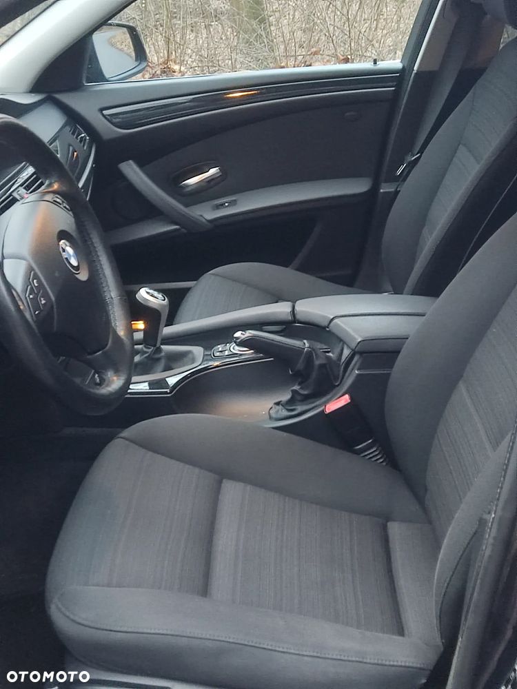 BMW Seria 5 520d Edition Exclusive - 21