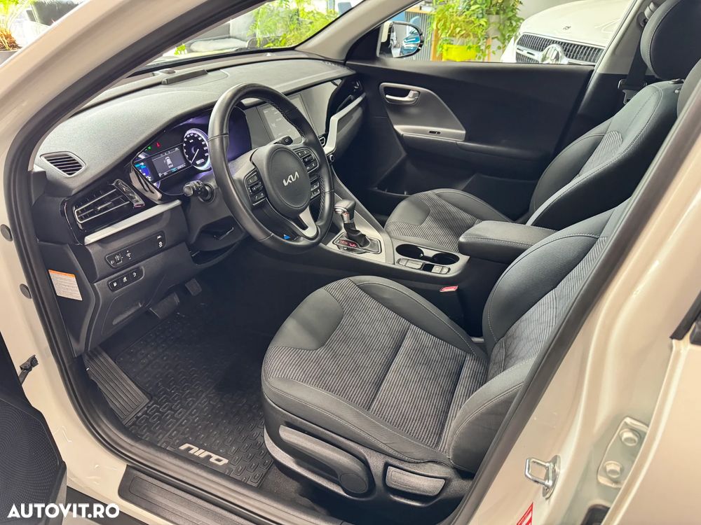 Kia Niro 1.6 GDI PHEV 2WD OPF Aut. Vision - 5