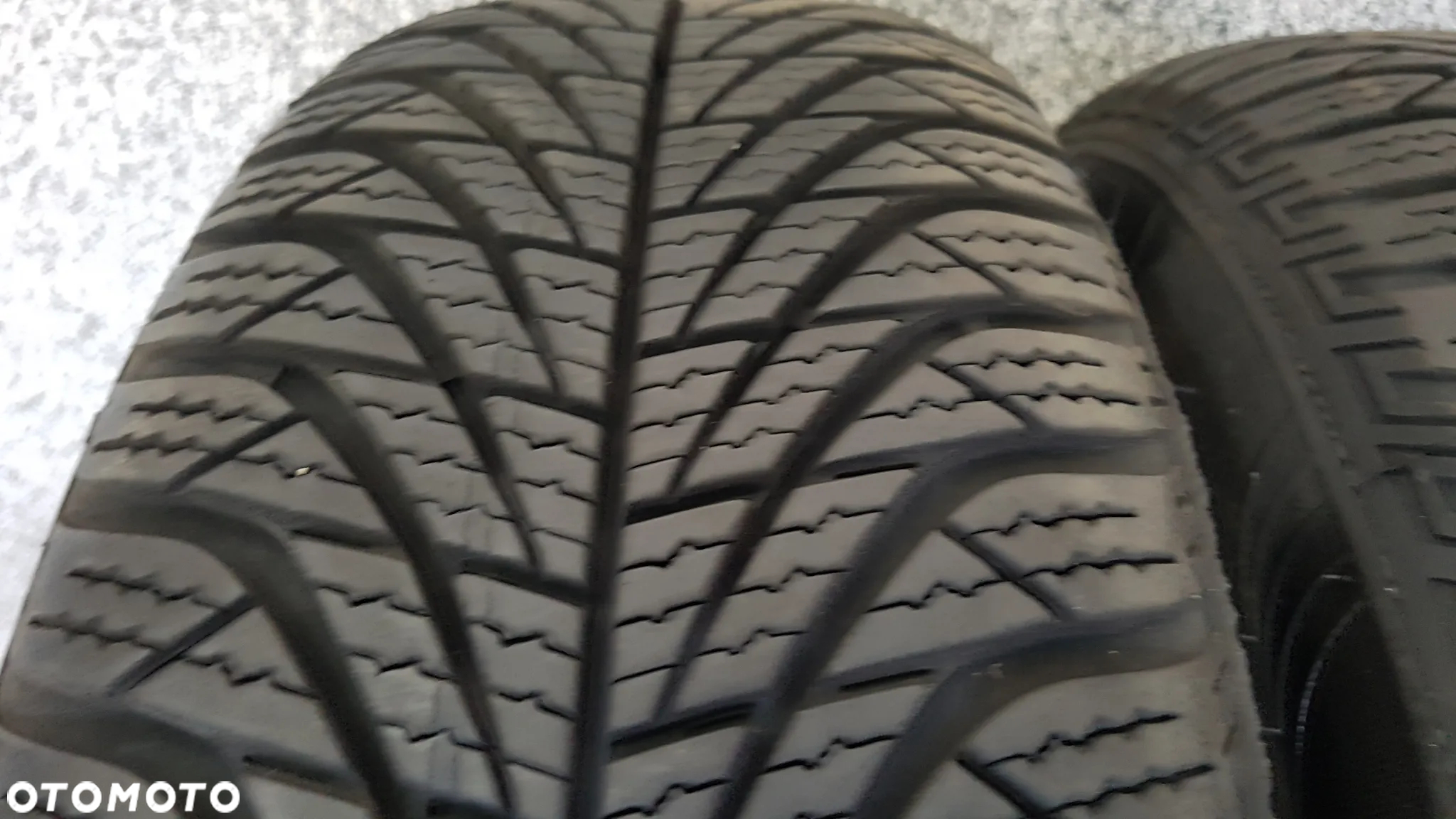 KOŁA CAŁOROCZNE CITROEN C1 TOYOTA AYGO PEUGOT 1008 4X100 155/65R14 5,5JX14 ET35 - 28