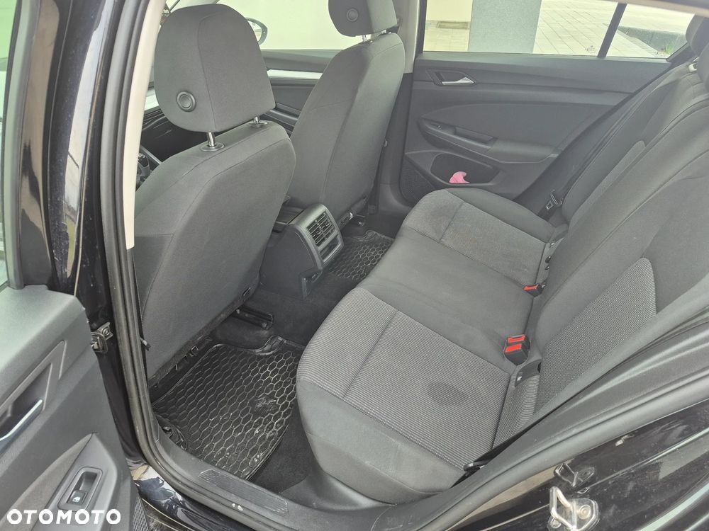 Volkswagen Golf 1.0 TSI Life - 11