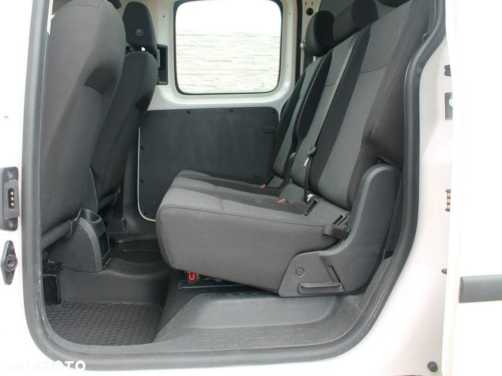 Volkswagen Caddy - 16