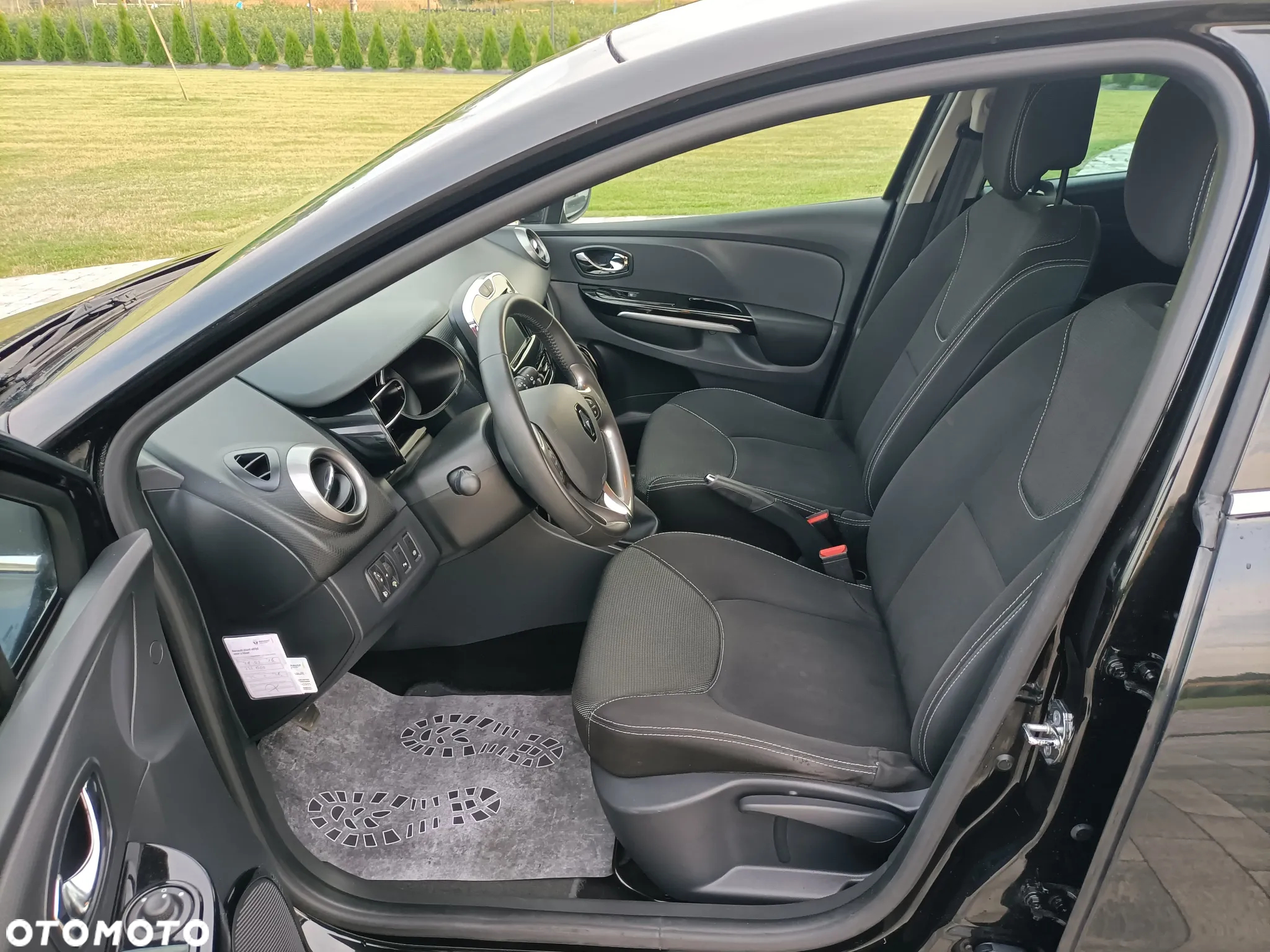 Renault Clio (Energy) TCe 90 Bose Edition - 16