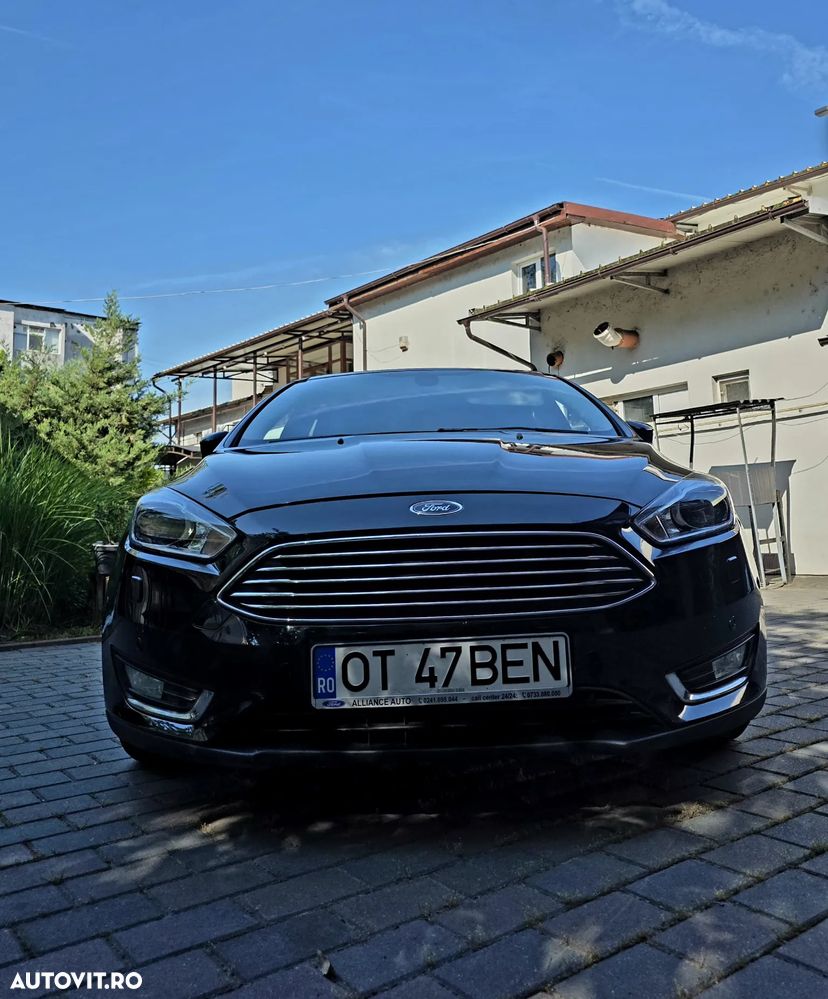 Ford Focus 2.0 TDCI Powershift Titanium - 1