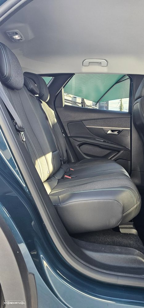 Peugeot 3008 PureTech 130 Stop & Start GPF EAT8 Roadtrip - 10