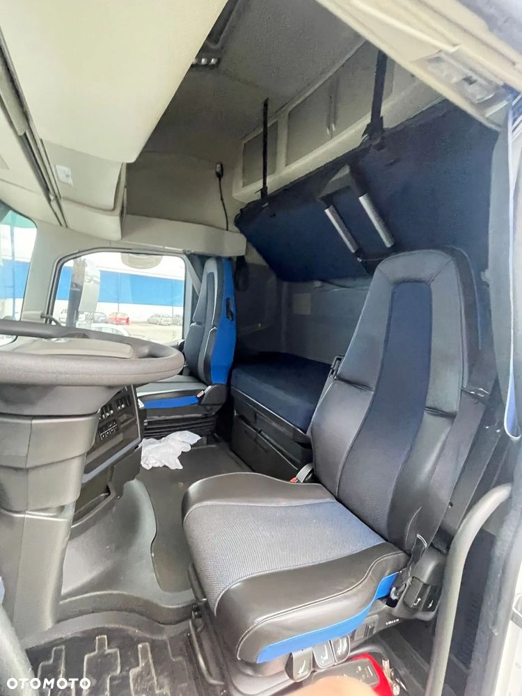 Volvo FH460XL - 5