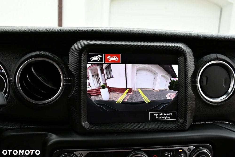 Jeep Wrangler GME 2.0 Turbo Sahara - 25