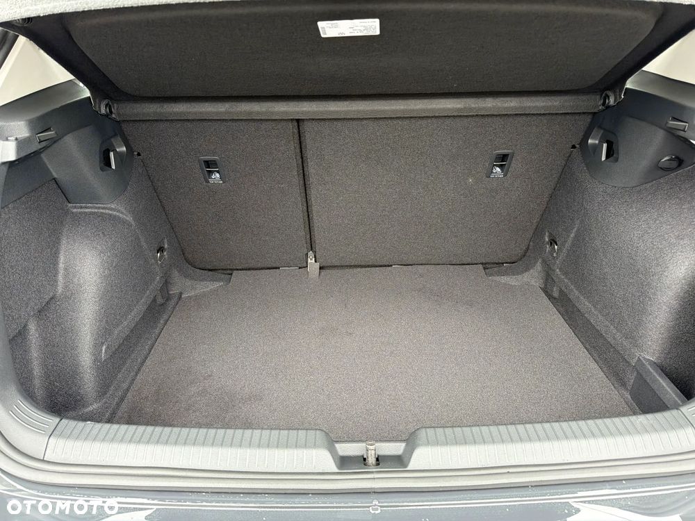 Volkswagen Golf 1.5 eTSI mHEV Pure DSG - 18