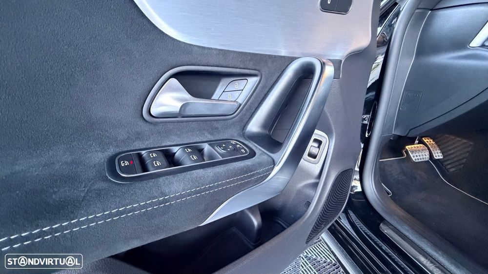Mercedes-Benz CLA 250 e AMG Line - 18
