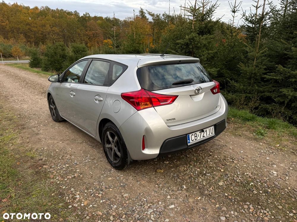Toyota Auris 1.33 VVT-i Active - 3
