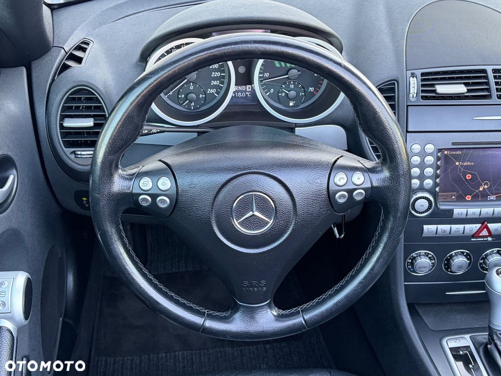Mercedes-Benz SLK 350 7G-TRONIC - 29