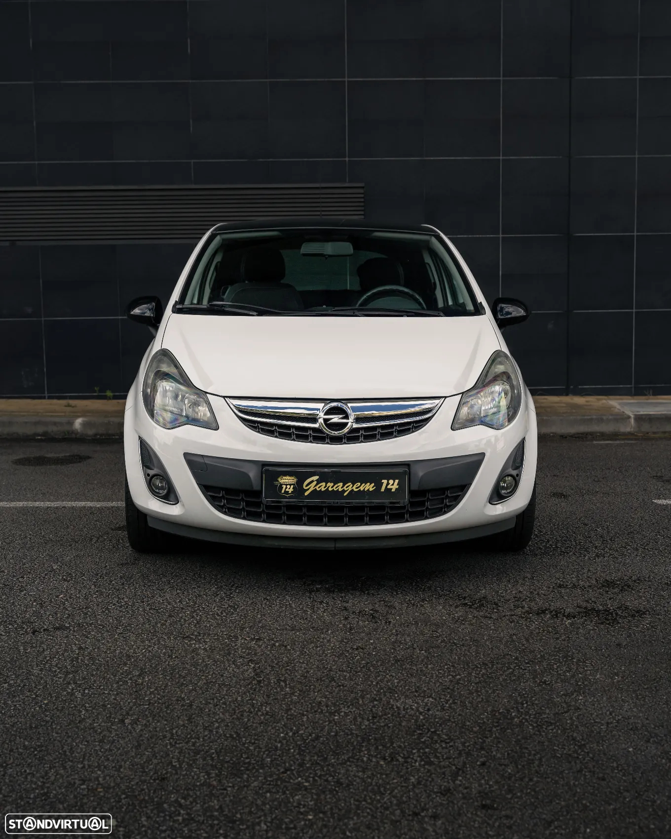 Opel Corsa 1.4 Black Edition - 34