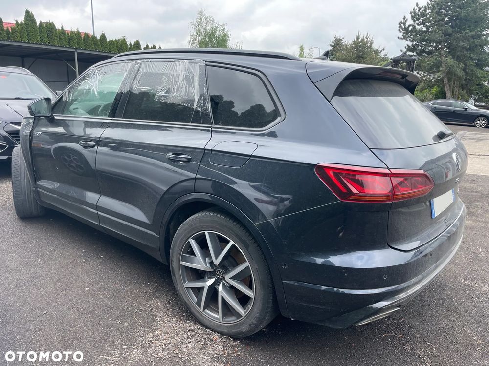 Volkswagen Touareg - 3
