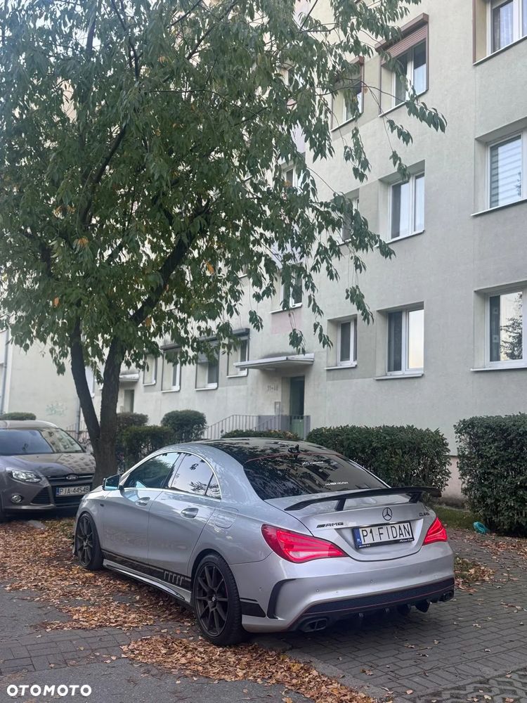 Mercedes-Benz CLA 200 7G-DCT AMG Line - 9