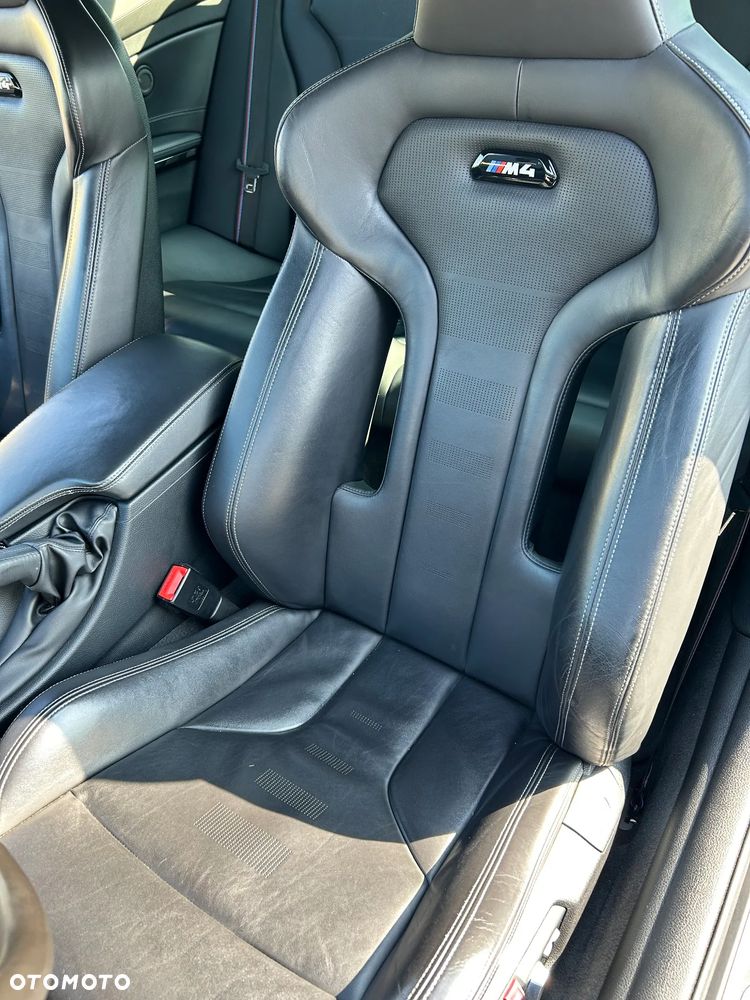 BMW M4 - 23
