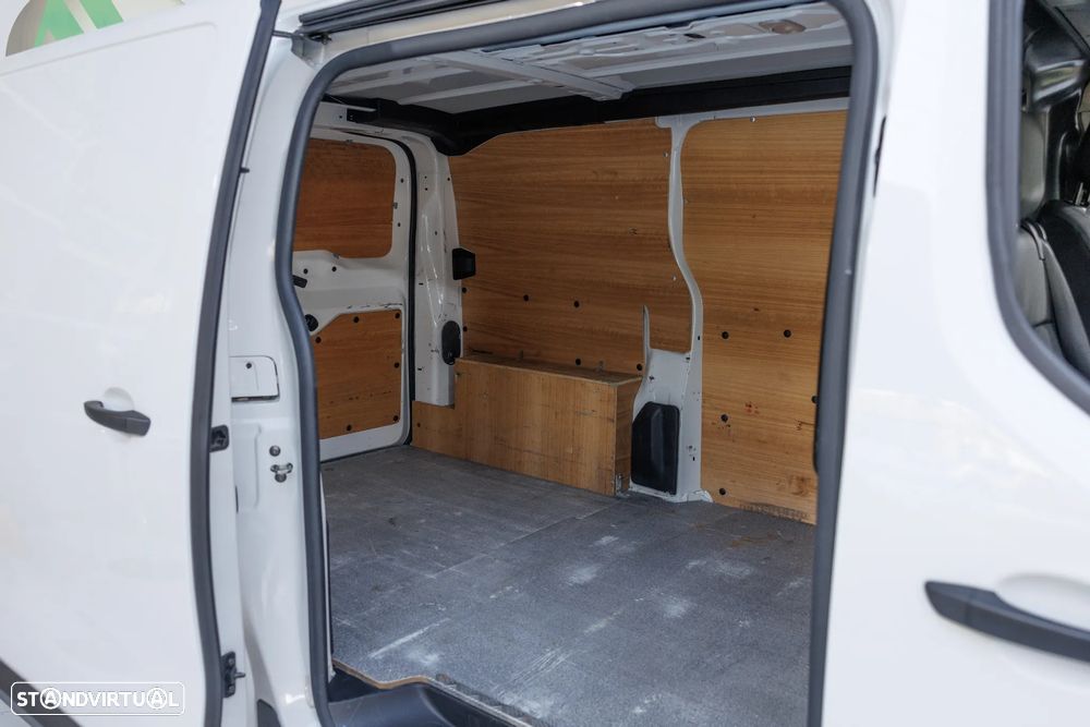 Citroën Jumpy 2.0 BlueHDi 120cv - 26