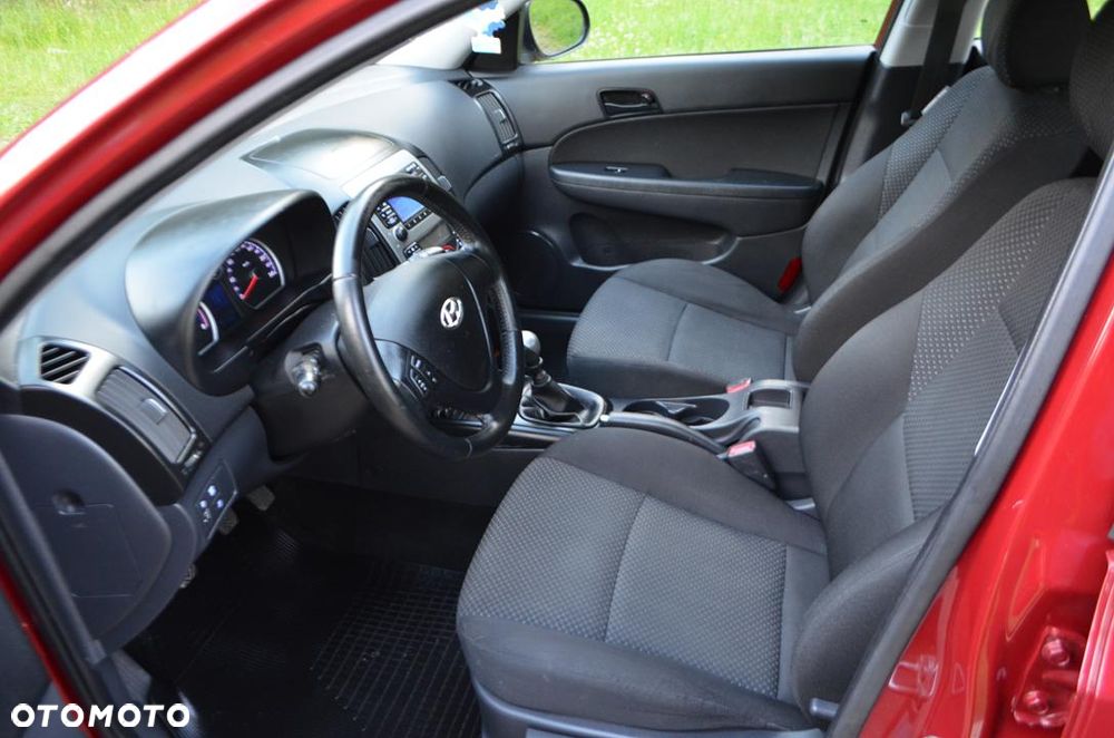 Hyundai i30 1.4 Base - 32
