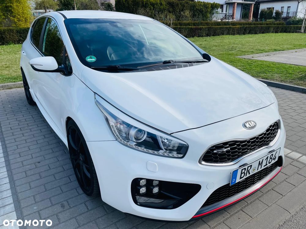 Kia Ceed 1.6 T-GDI GT-Challenge - 8