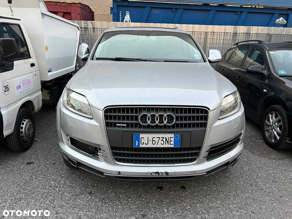 Audi Q7 - 5