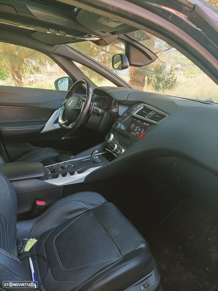 Citroën DS5 2.0 HDi Hybrid4 So Chic CMP6 - 13