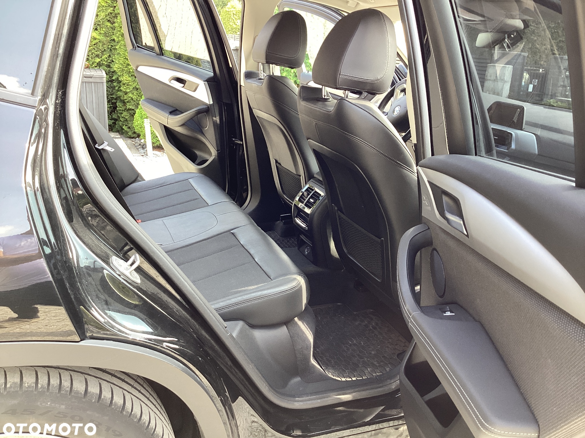 BMW X3 xDrive20i Advantage - 6