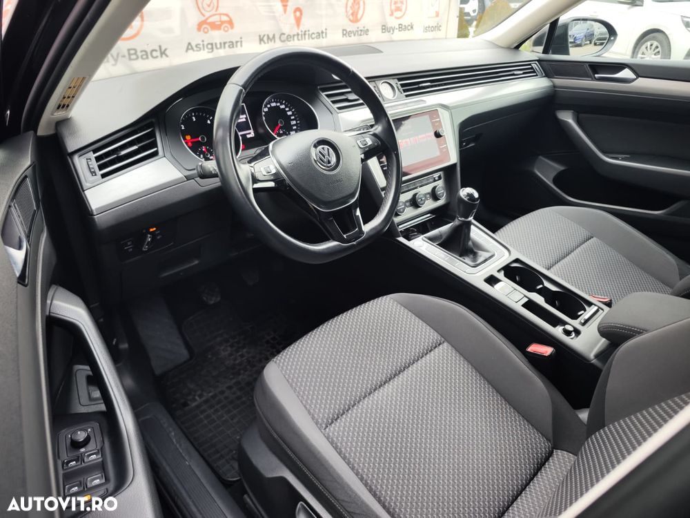 Volkswagen Passat - 9