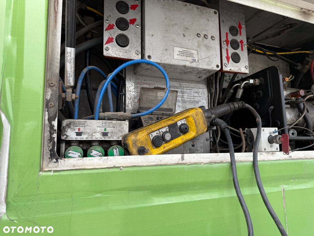 Van Eck Chłodnia // Double Deck // 2 Temperatury // Vector 1800 MT // Winda dwa poziomy // Standard // Wysokość w środku 3,68cm // - 13