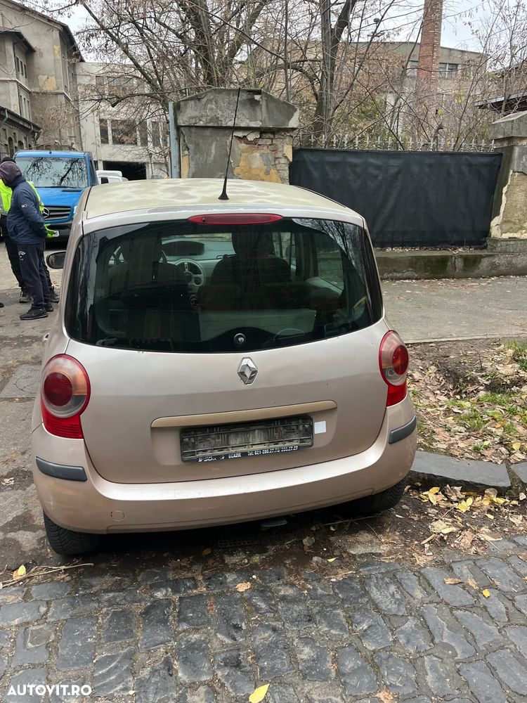 Dezmembrez Renault Modus 2005 1,6 16v benzina bej auriu - 7