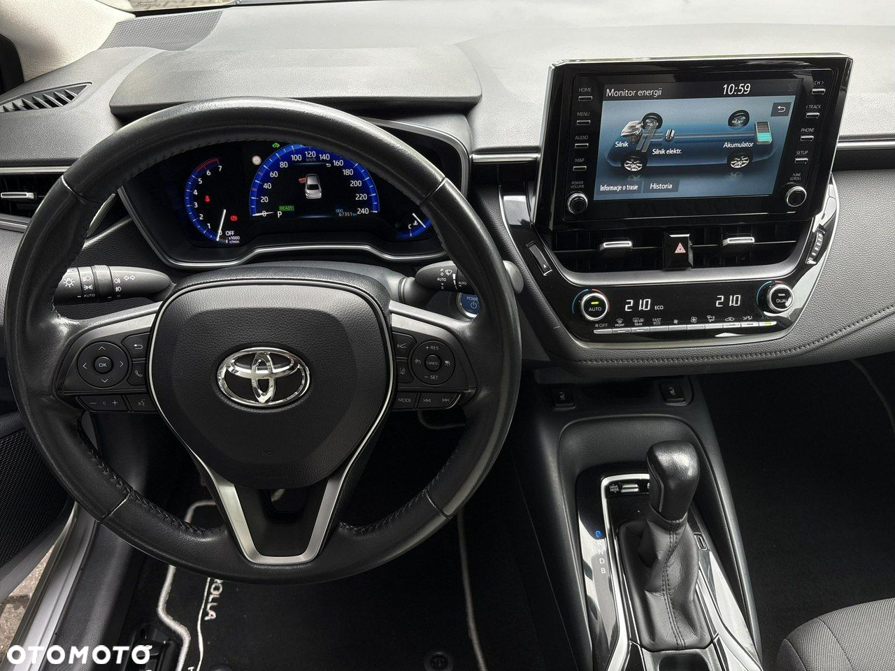 Toyota Corolla - 15