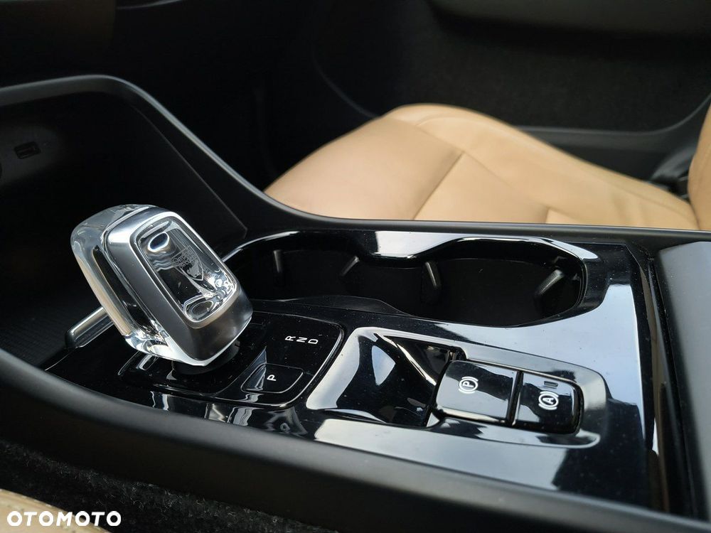 Volvo XC 40 D3 Inscription - 24