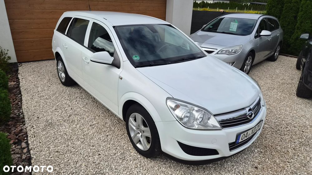 Opel Astra 1.8 Innovation - 9