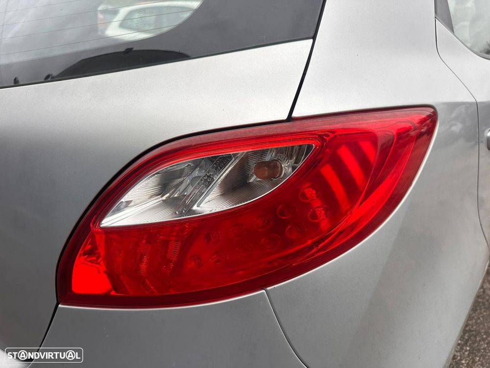 MAZDA 2 Hatchback (DE, DH) 1.3 Gasolina 86 cv  63 kW 2007 - 2015 ZJ46 para peças - 8