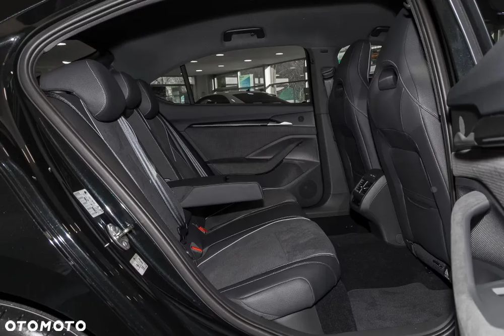 Skoda Superb 1.5 TSI L&K DSG - 14
