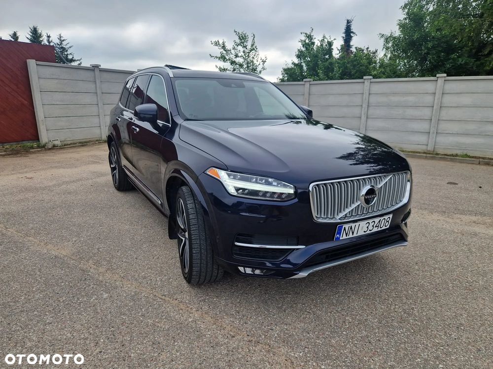 Volvo XC 90 - 1