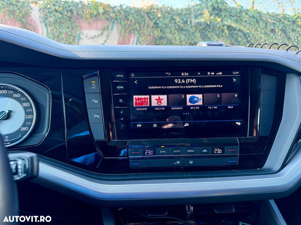 Volkswagen Touareg - 6