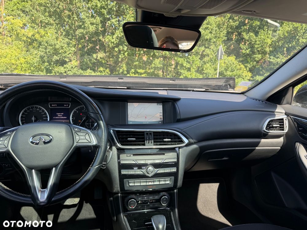 Infiniti QX30 2.2d Premium Tech AWD 7DCT - 7